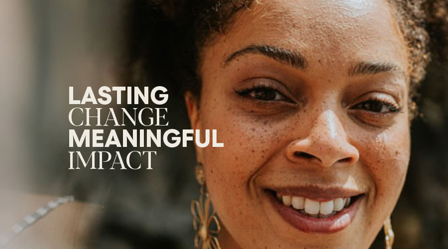 We blended traditional market heritage with modern visual cues through a carefully crafted visual and verbal identity.